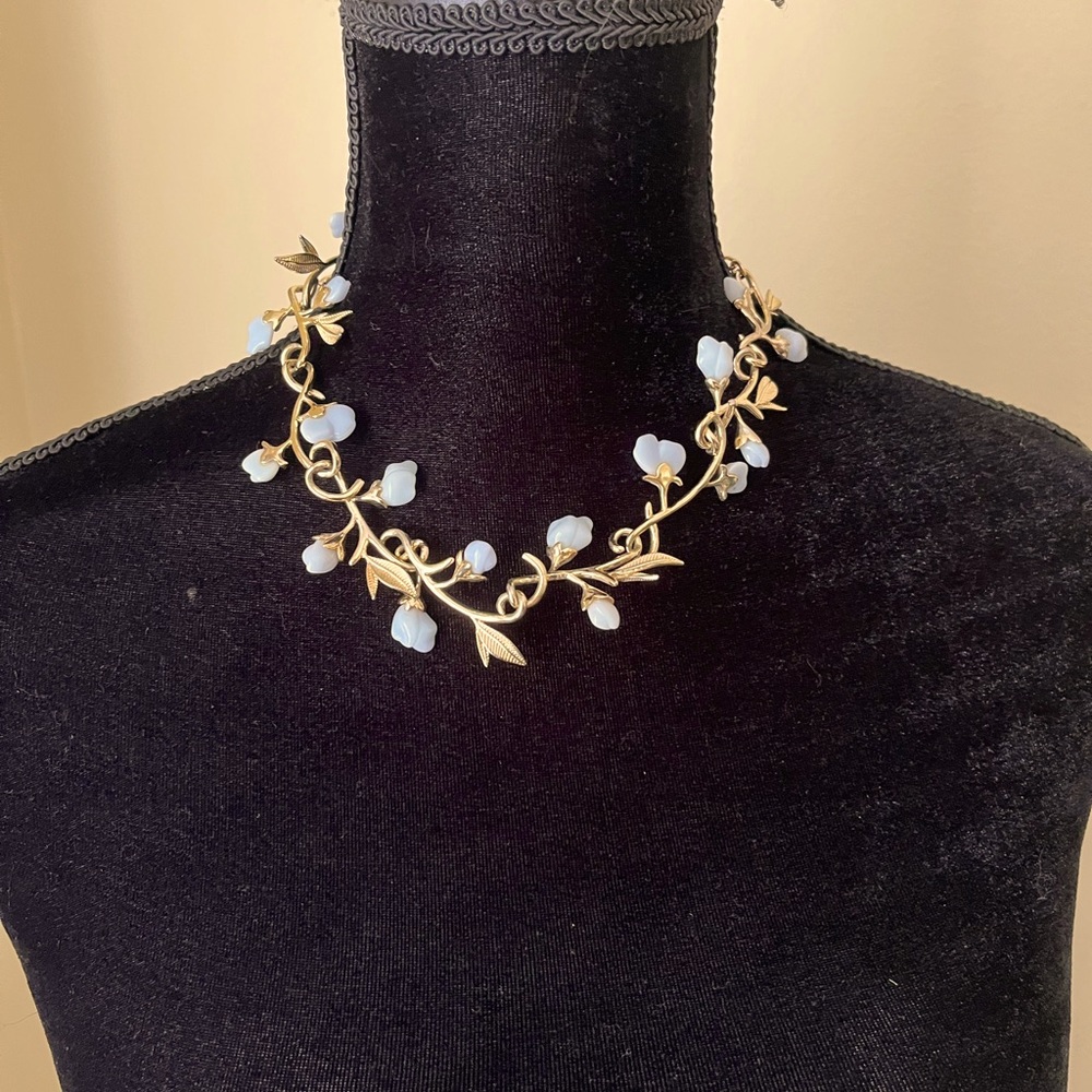 Floral motif BaubleBar necklace